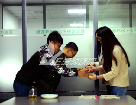 漓源环保举行一场简单而不失庄重的拜师仪式
