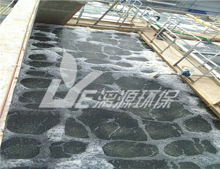 高浓度工业废水处理中曝气池常见不同颜色泡沫分析与判断描述
